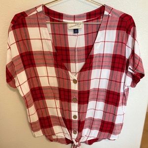 Front knot Buffalo plaid shirt